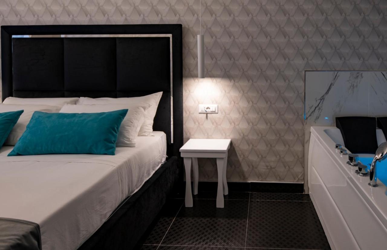 Luna Luxury Bed And Breakfast Napoli Exterior foto