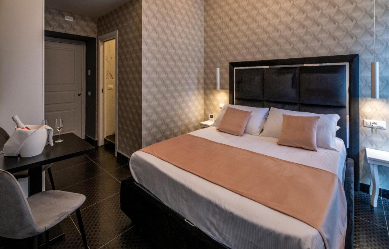 Luna Luxury Bed And Breakfast Napoli Exterior foto