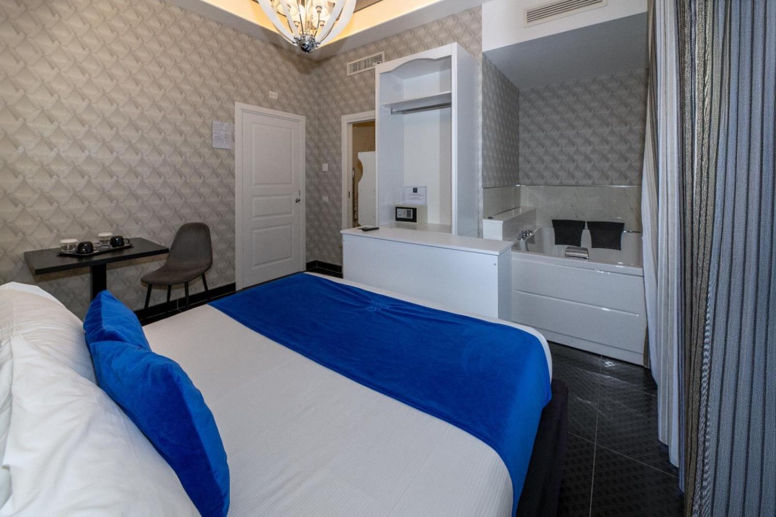 Luna Luxury Bed And Breakfast Napoli Exterior foto